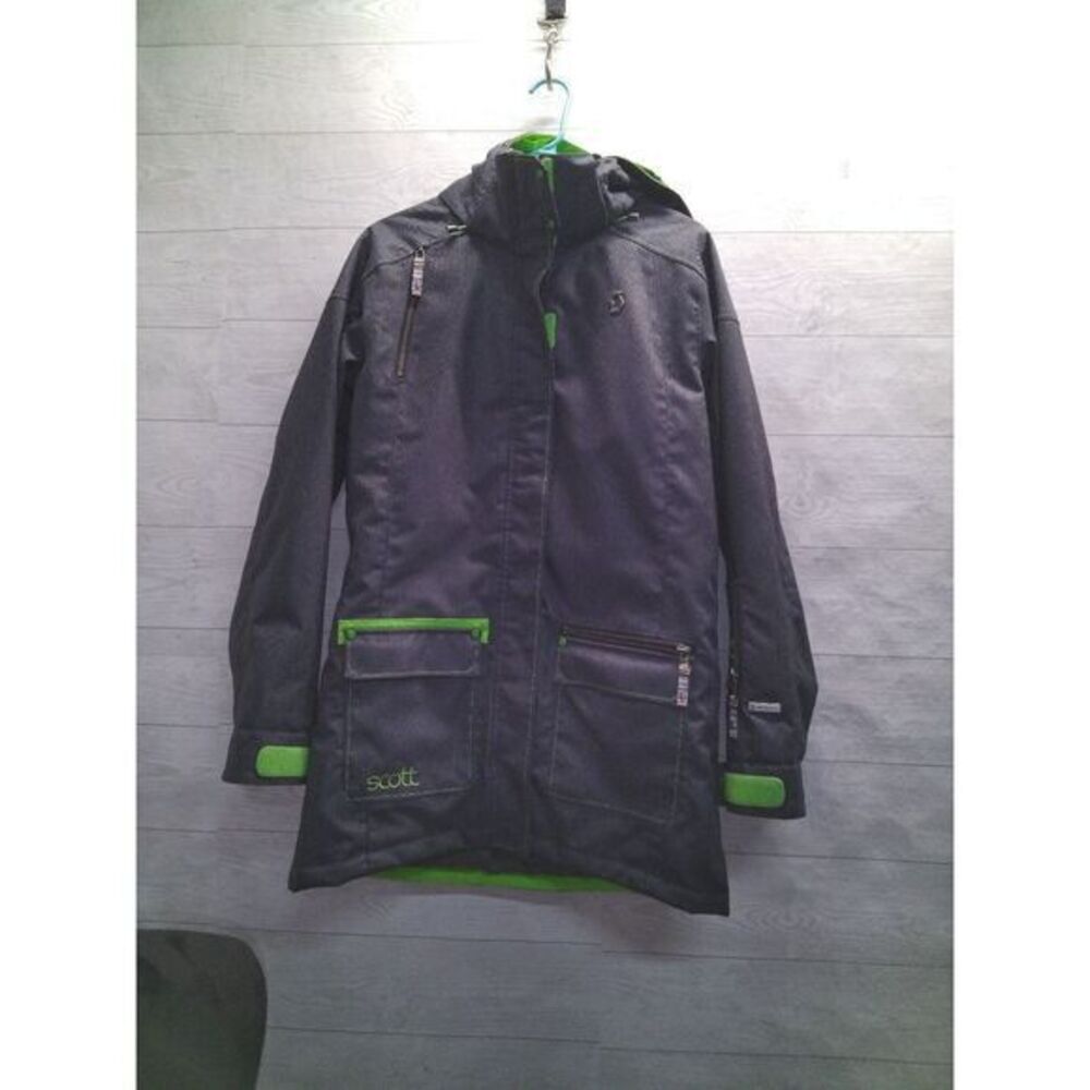 Scott Outerwear Woman's Snow/ Ski Jacket M